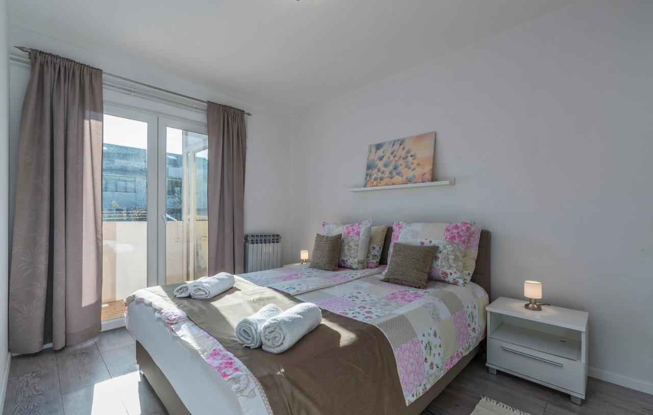 Apartment Apartman Miro *